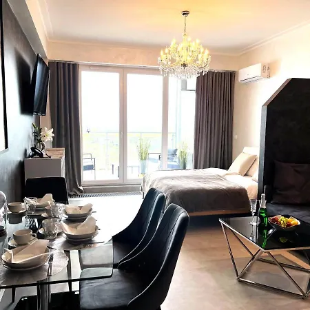 Royal Suite, 50 Meters To Beach, 10th Floor, Panoramic View, Parking, Porta Mare Active & 아파트