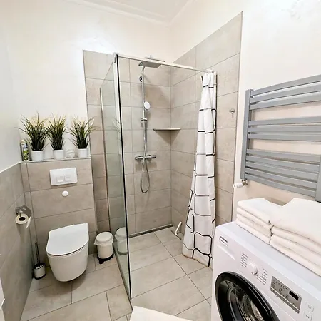 Royal Suite, 50 Meters To Beach, 10th Floor, Panoramic View, Parking, Porta Mare Active &