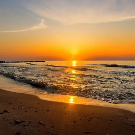 Royal Suite, 50 Meters To Beach, 10th Floor, Panoramic View, Parking, Porta Mare Active & Apartament *