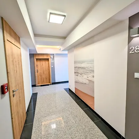 아파트 Royal Suite, 50 Meters To Beach, 10th Floor, Panoramic View, Parking, Porta Mare Active & *