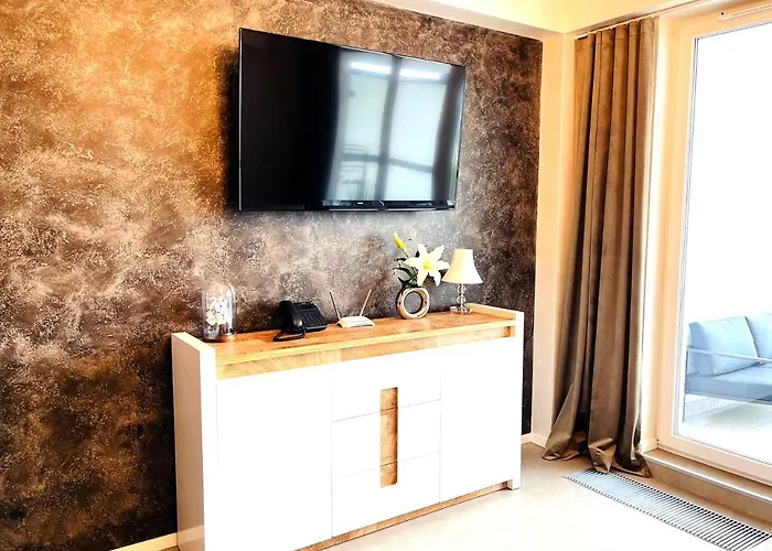 Royal Suite, 50 Meters To Beach, 10th Floor, Panoramic View, Parking, Porta Mare Active & * Dziwnówek