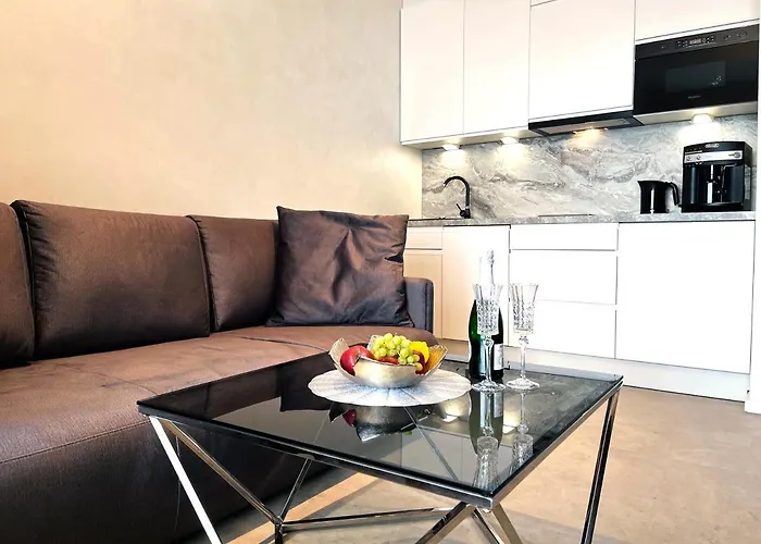 Royal Suite, 50 Meters To Beach, 10th Floor, Panoramic View, Parking, Porta Mare Active &