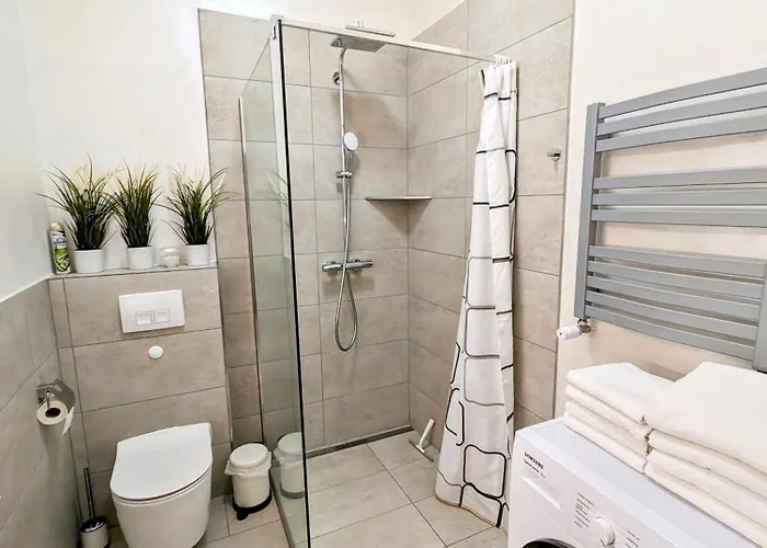 Royal Suite, 50 Meters To Beach, 10th Floor, Panoramic View, Parking, Porta Mare Active &