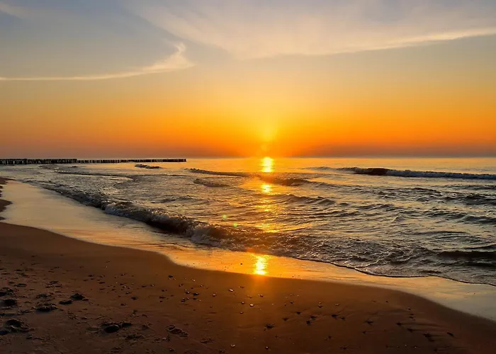 Royal Suite, 50 Meters To Beach, 10th Floor, Panoramic View, Parking, Porta Mare Active & Apartament *