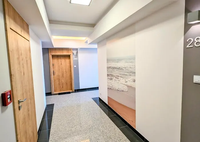 Apartament Royal Suite, 50 Meters To Beach, 10th Floor, Panoramic View, Parking, Porta Mare Active & *