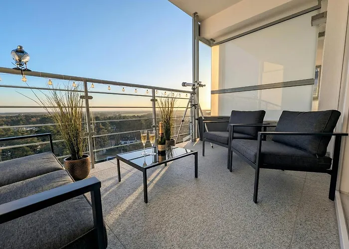 Διαμέρισμα Royal Suite, 50 Meters To Beach, 10th Floor, Panoramic View, Parking, Porta Mare Active & Dziwnówek