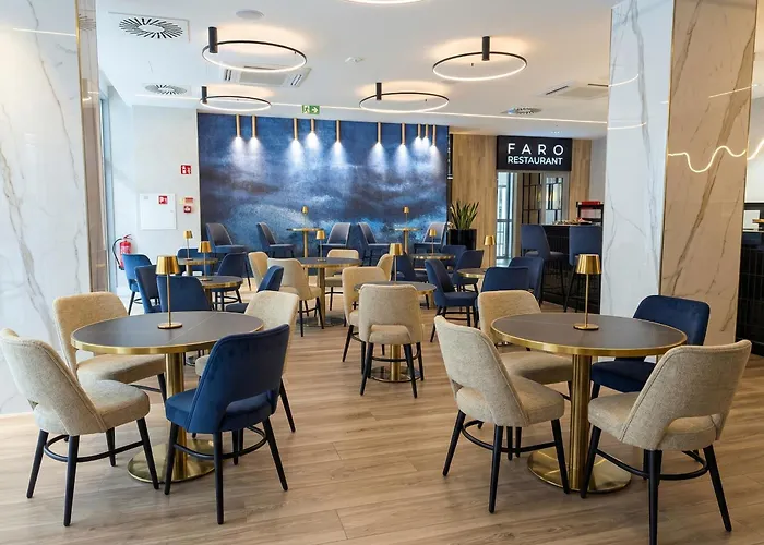 Royal Suite, 50 Meters To Beach, 10th Floor, Panoramic View, Parking, Porta Mare Active & Διαμέρισμα